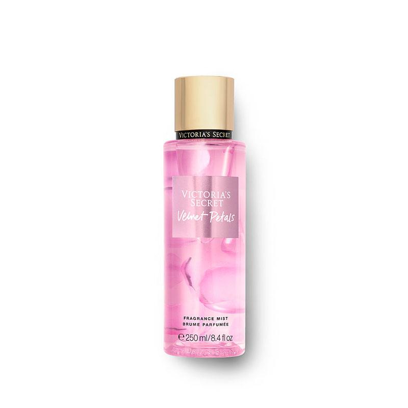9267.jpg Victoria's Secret Velvet Petals Fragrance Mist 250ml - Image 1