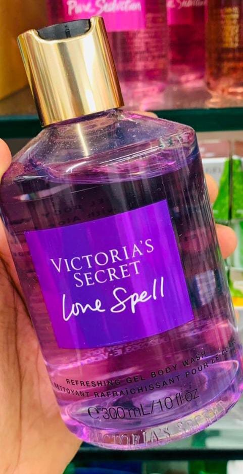 WhatsApp-Image-2021-09-04-at-12.56.08.jpeg Victoria's Secret Love Spell Refreshing Gel Body Wash (300 ml) - Image 1