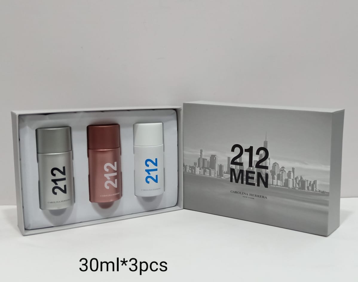 a602bdb5-8b31-46db-b809-8c882f3c393f-2.jpg Carolina Herrera 212 VIP Men Gift Set - Image 1